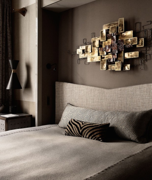 dark-moody-bedroom-design-jean-louis-deniot